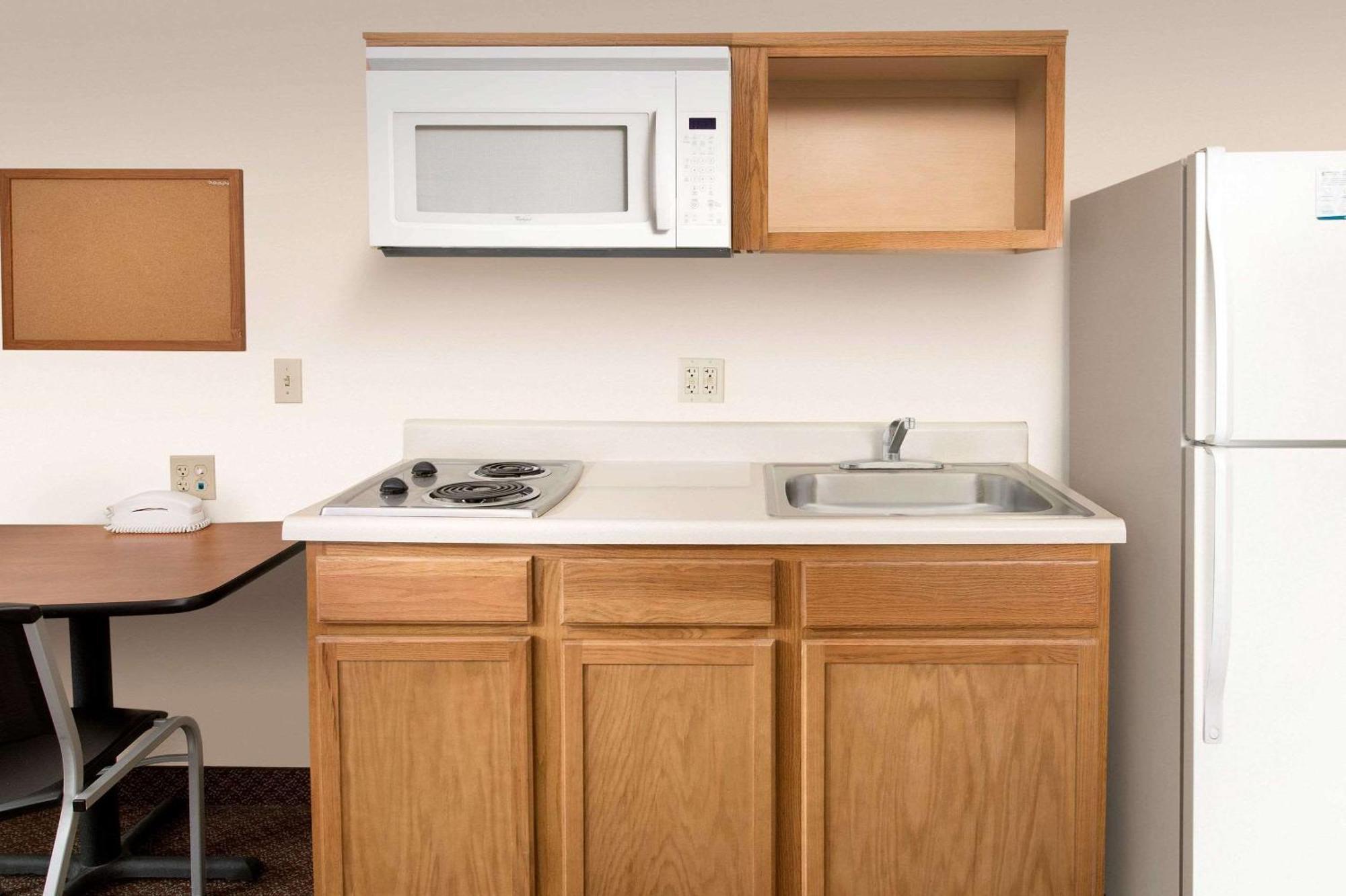 Woodspring Suites Savannah Garden City Экстерьер фото