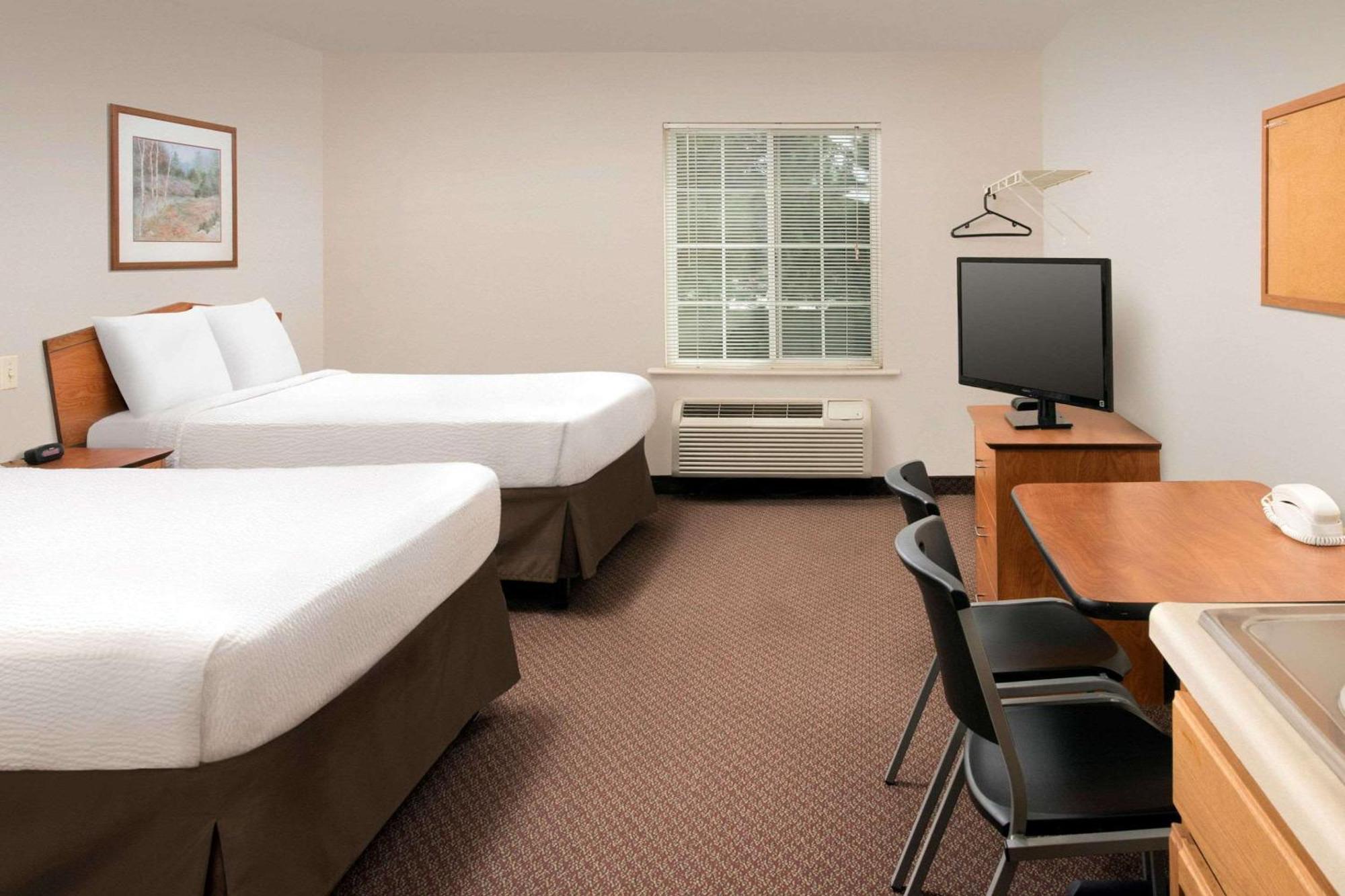 Woodspring Suites Savannah Garden City Экстерьер фото