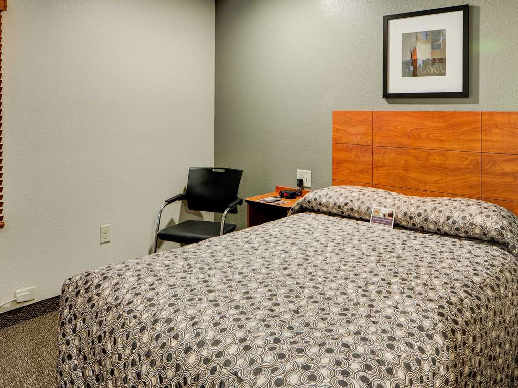 Woodspring Suites Savannah Garden City Номер фото